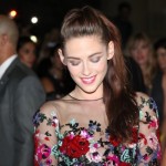 Kristen-Stewart-Toronto-TIFF-On-The-Road-04-600×400